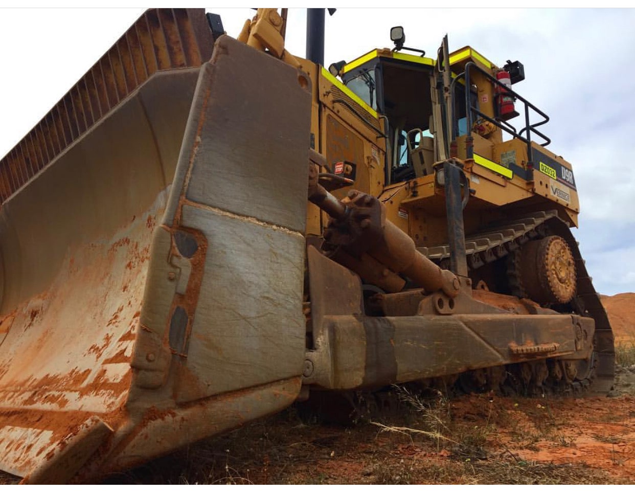 D9 Dozer Hire Vernice